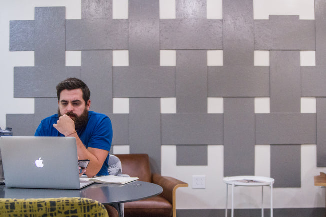 Building Your Brand: 10 Key Tips to Working with a Social Media Influencer