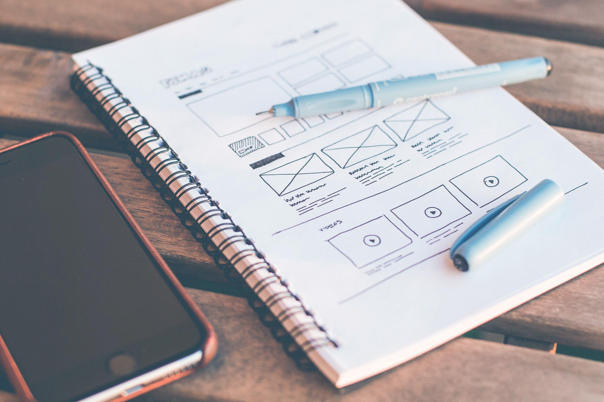 What's the difference between mobile friendly and mobile responsive?